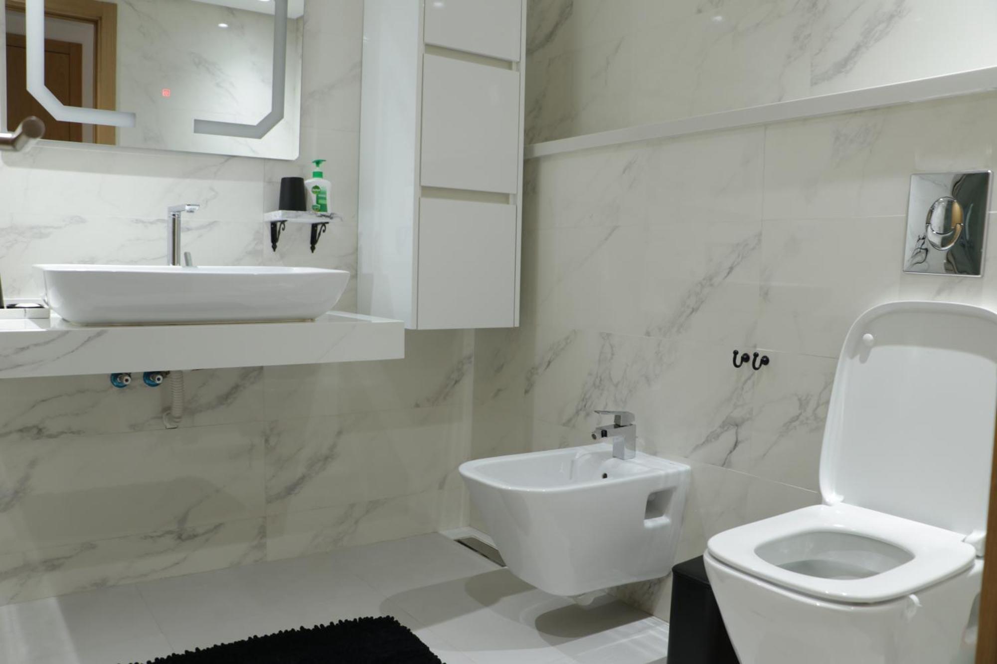 Hilton City Center Apartment Танжер Екстериор снимка